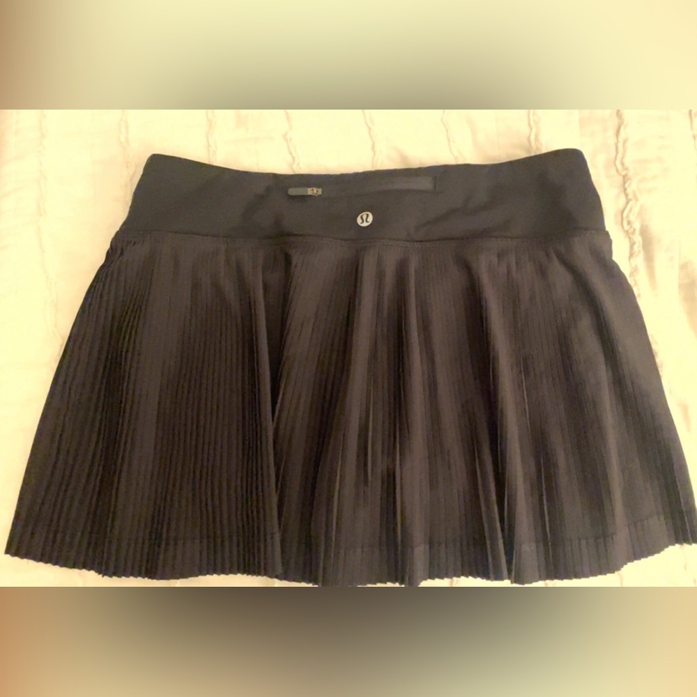 Pleat to street lululemon skirt